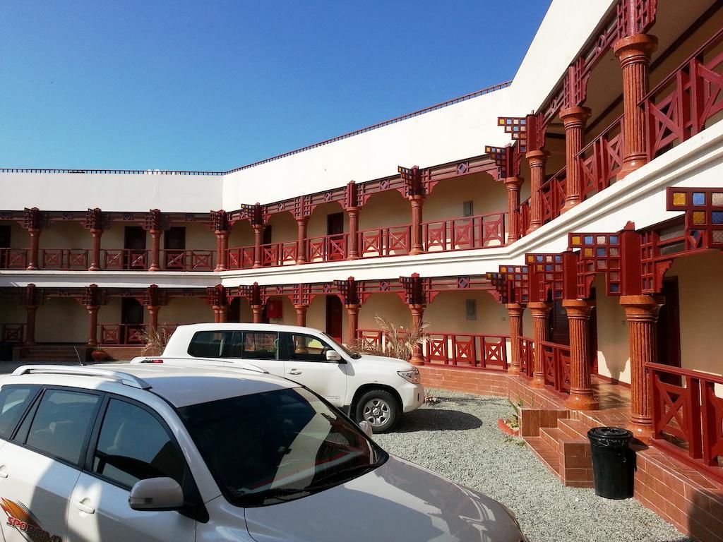Masirah Hotel Hilf Exterior foto